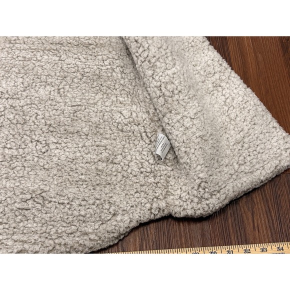 Thread & Supply Sherpa Vest Women's Medium Ivory White Gray Soft Cozy - Picture 12 of 16